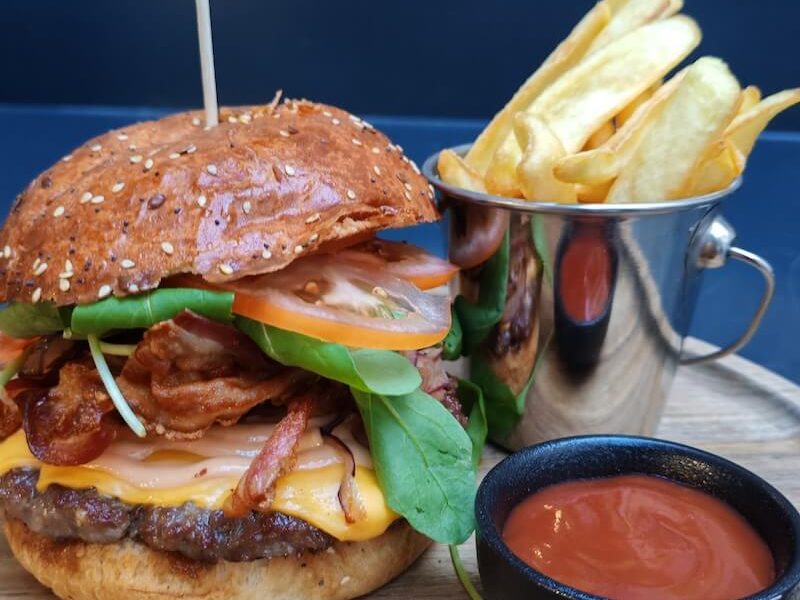 2-point-trogir-BURGER-XXL