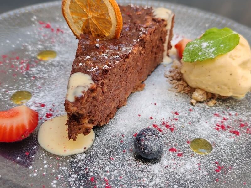 2-point-trogir-CAROB-CAKE